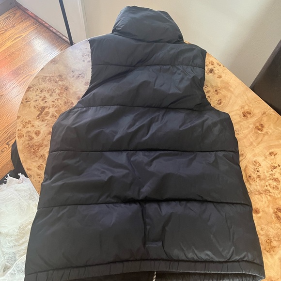 Old Navy Black Puffer Vest - Picture 2 of 2
